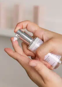 Bőrtónus-egységesítő és bőrregeneráló emulzió